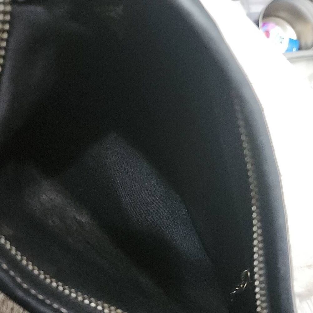 Vintage Coach Soho Small Off Black Leather Crossbody Bag Y2K Era - Picture 8 of 10